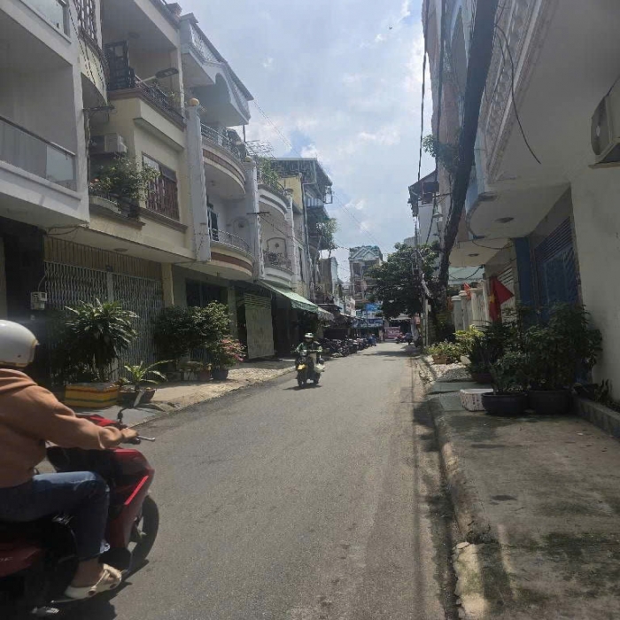 BÁN NHÀ GÒ DẦU, XE HƠI 1 TRỤC, 3 TẦNG, ĐỒNG BỘ, 7 TỶ NHỈNH   - 2