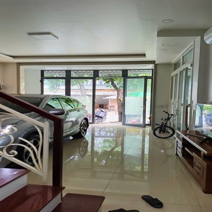 ĐÃ BÁN --- BÁN NHÀ LÔ GÓC, NỞ HẬU, MẶT TIỀN PHAN ĐÌNH PHÙNG, 110m2, 3 TẦNG - 2