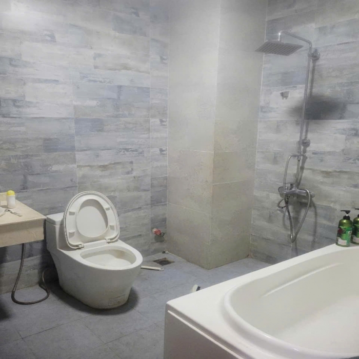 ĐÃ BÁN--- LÊ TRỌNG TẤN, 5x18m, 4 TẦNG, CÓ THANG MÁY, HẺM XE TẢI - 10