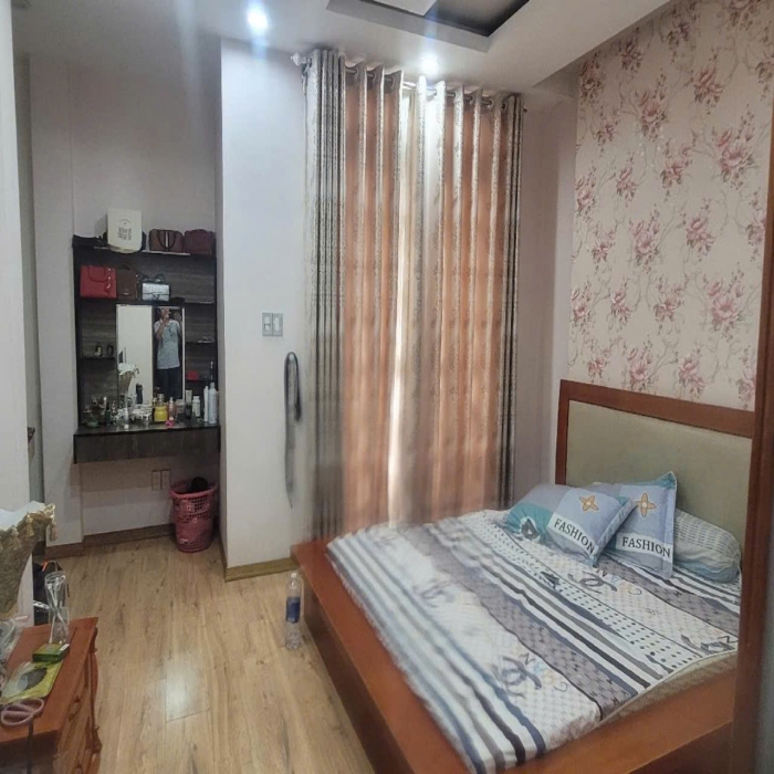 ĐÃ BÁN--- LÊ TRỌNG TẤN, 5x18m, 4 TẦNG, CÓ THANG MÁY, HẺM XE TẢI - 12