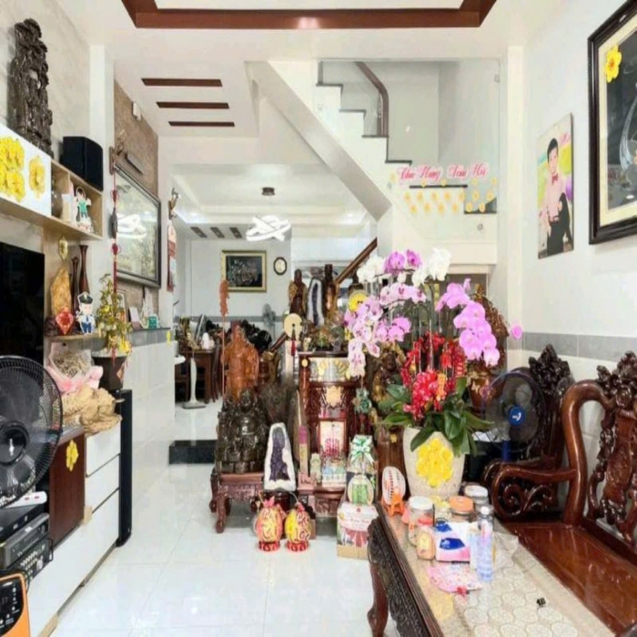 GÒ DẦU, 6x15m, 3 TẦNG, GARA ÔTÔ, HẺM XE TẢI, 9 TỶ NHỈNH - 2