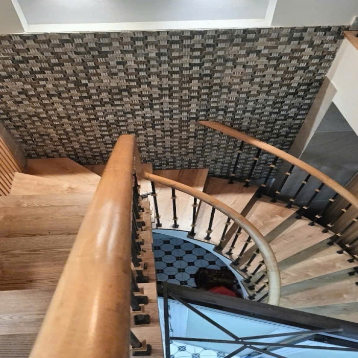 BÁN NHÀ ĐẸP, MẶT TIỀN NGUYỄN HỮU TIẾN, 4x17m, 4 TẦNG, VỈA HÈ 4m - 2