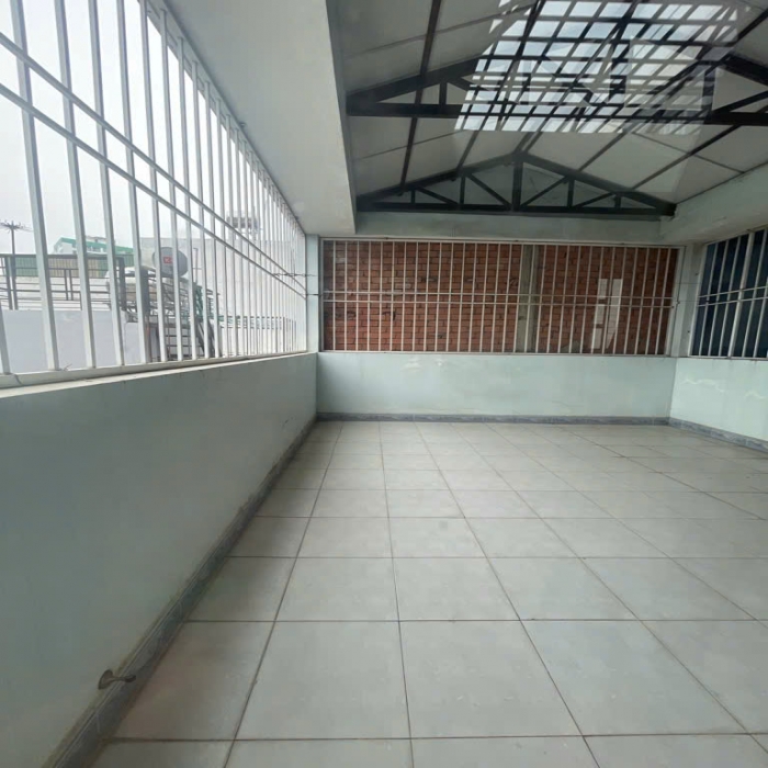 MẶT TIỀN TRẦN TẤN, 4.5x18m, 4 TẦNG CỰC ĐẸP, XE HƠI NGỦ NHÀ - 2