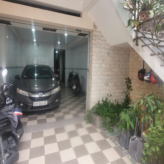 ĐÃ BÁN--- LÊ TRỌNG TẤN, 5x18m, 4 TẦNG, CÓ THANG MÁY, HẺM XE TẢI