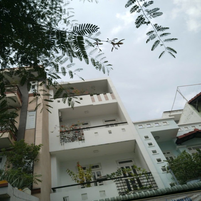 NGUYỄN HỮU TIẾN, 4 TẦNG BTCT, HẺM XE HƠI, 4x17m, 7 TỶ NHỈNH