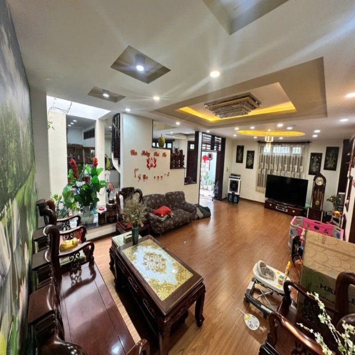 BIỆT THỰ CHẾ LAN VIÊN, 15x16m, 3 TẦNG, HẺM 2 XE HƠI, 10 TỶ NHỈNH