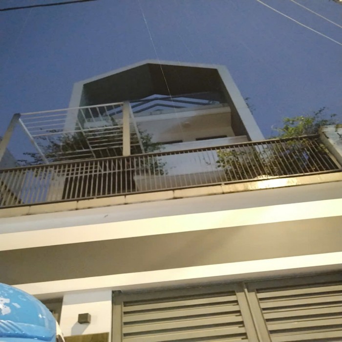 NHÀ ĐẸP TÂY THẠNH, 4 TẦNG, XE HƠI NGỦ NHÀ, 5x28m, 18 TỶ NHỈNH