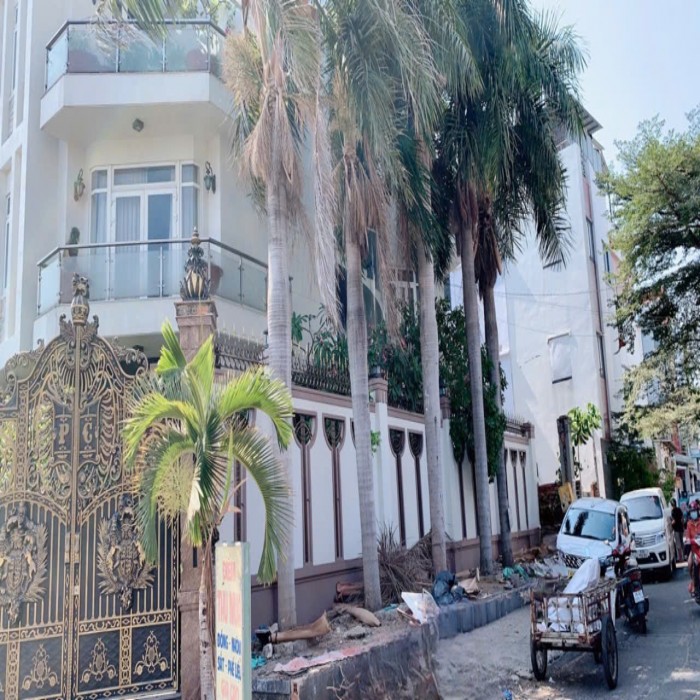 TRẦN TẤN, NGANG 10m, 78m2, HẺM XE TẢI, 7 TỶ NHỈNH