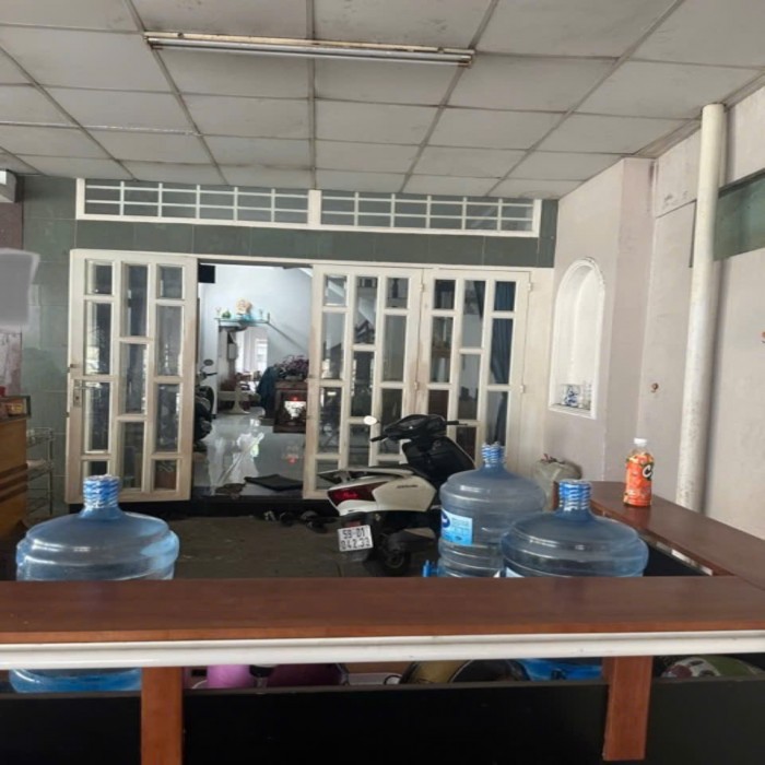 MẶT TIỀN TRƯỜNG CHINH, 4x20.5m, 3 TẦNG, SÂN ĐỂ XE HƠI, CHỈ 8.99 TỶ