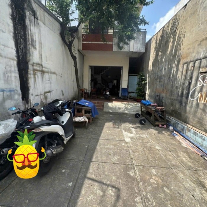 ​​​​​​​MẶT TIỀN TÂN QUÝ, 6.7x33.4m, NỞ HẬU, 3 TẦNG, 2 XE 7 CHỖ ĐẬU SÂN, 14.99 TỶ NHỈNH XÍU