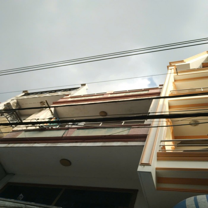 KHU VỰC TOÀN GIÁO SƯ TIẾN SĨ, XE HƠI NGỦ NHÀ, AN NINH CỰC NÉT, 8 TỶ NHỈNH TẠI GÒ DẦU