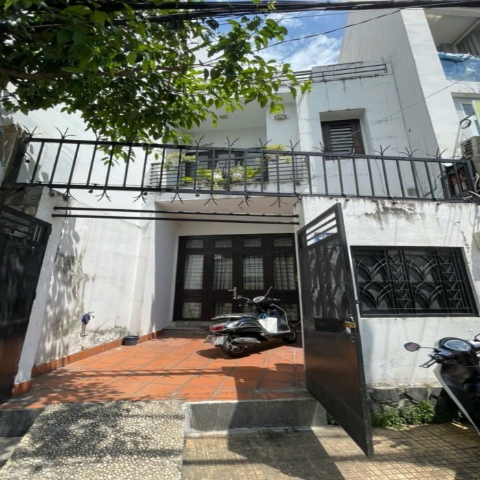 NHÀ MẶT TIỀN NGUYỄN THẾ TRUYỆN, NGANG 4.5m, 3 TẦNG, 12.5 TỶ NHỈNH