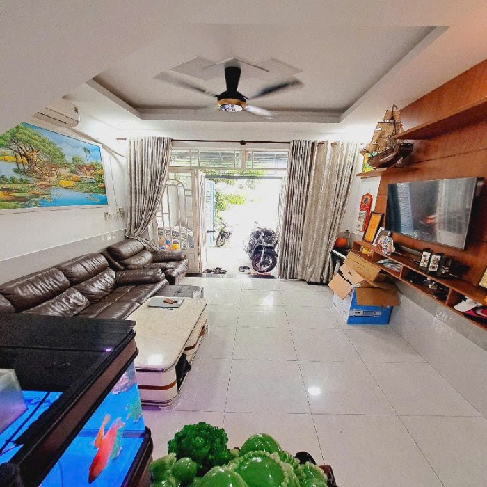 MUA NHÀ NGUYỄN THẾ TRUYỆN, TÂN PHÚ, 68m2, 3 TẦNG, HẺM RỘNG, 6.5 TỶ