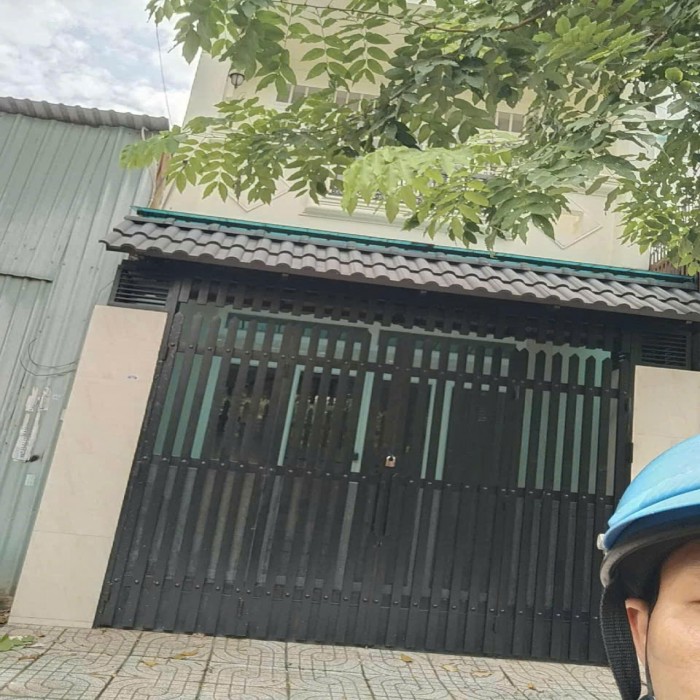 12.5-11.5 TỶ NHỈNH, 4x25m, 4 TẦNG, BÁN NHÀ MẶT TIỀN DC11, TÂN PHÚ, VỈA HÈ RỘNG