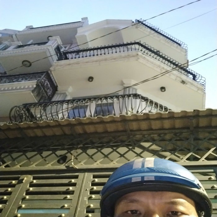 NEW LUXURY HOUSE FOR SALE – NGUYEN SUY ST., 3 STORIES, INDOOR CAR PARKING, 4x12m, ONLY SLIGHTLY OVER 7 BILLION VND