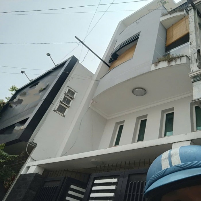 RARE OPPORTUNITY, FRONTAGE HOUSE ON DO NHUAN ST, TAN PHU