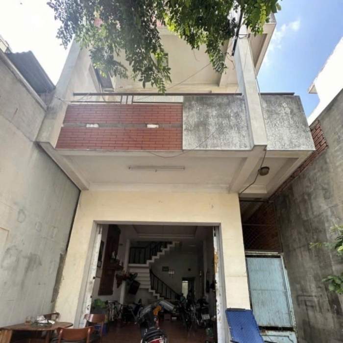 ​​​​​​​MẶT TIỀN TÂN QUÝ, 6.7x33.4m, NỞ HẬU, 3 TẦNG, 2 XE 7 CHỖ ĐẬU SÂN, 14.99 TỶ NHỈNH XÍU - 2