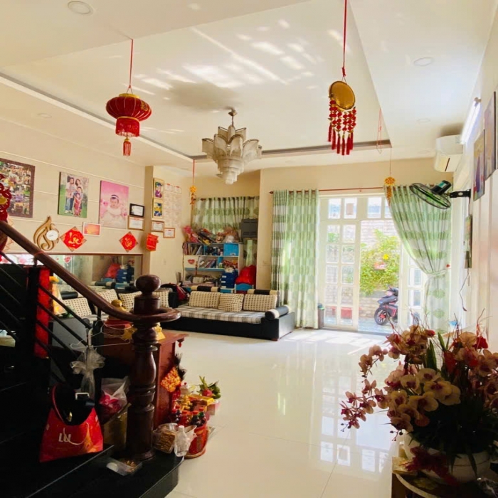 BIỆT THỰ MINI KỀ TÂN HƯƠNG, 105m2, HẺM XE HƠI, 3 TẦNG, 8 TỶ NHỈNH XÍU - 2