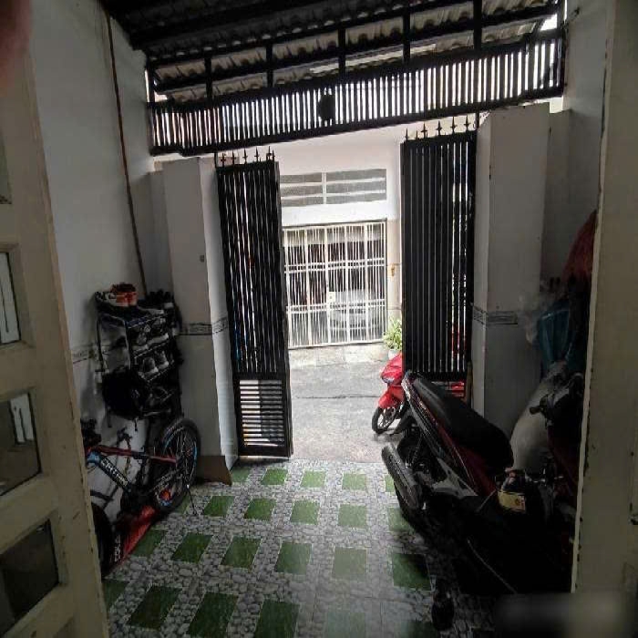 ĐÃ BÁN --- 4x20m, 2 TẦNG, XE HƠI NGỦ NHÀ, HẺM AN NINH - 2