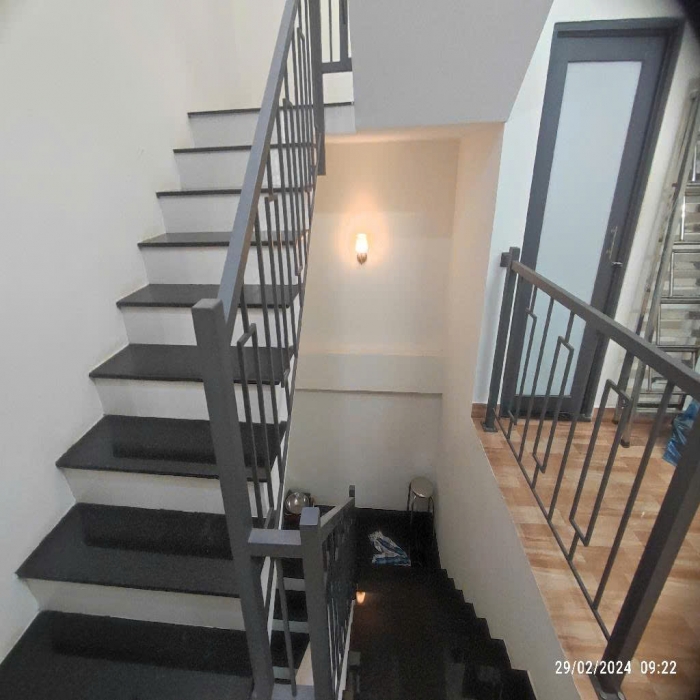 HẺM XE HƠI THÔNG, 4 TẦNG, BÁN NHÀ NGUYỄN SƠN - 4