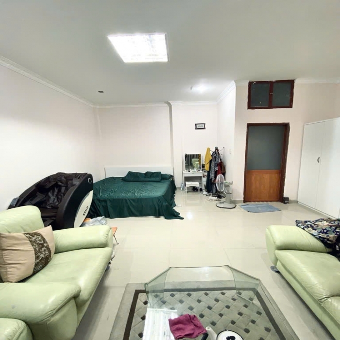 NGUYỄN SƠN, GÓC,TẢI VAN, 5.3x19.5m, LỘ GIỚI KHÔNG - 3