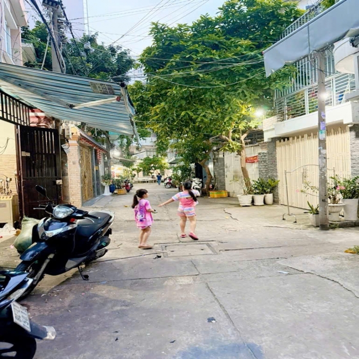 MỚI ĐẸP, NỞ HẬU, THOẠI NGỌC HẦU, HẺM XE HƠI, 84m2, 8 TỶ NHỈNH YẾU - 3