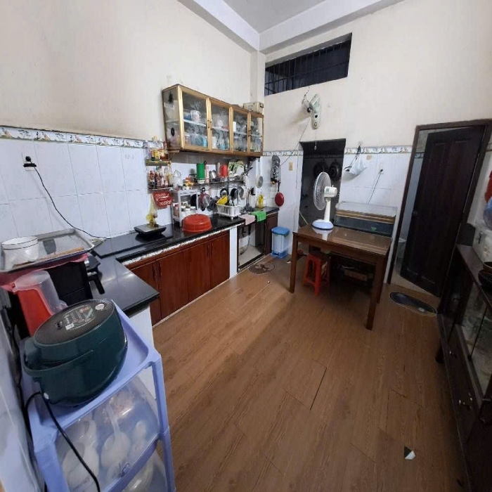 STREET-FRONT HOUSE ON CHE LAN VIEN STREET, TAY THANH WARD, 3 STORIES, CAR PARKING INSIDE, 4.3x20m, 15.5 BILLION VND - 4