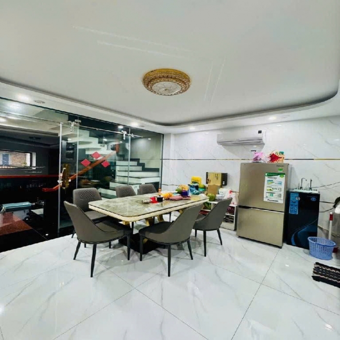 8.95 giảm còn 8.8 tỷ, 5 TẦNG, BÁN NHÀ SIÊU ĐẸP, NỞ HẬU, TÂN QUÝ, ÔTÔ THÔNG, 4.5x12m - 4