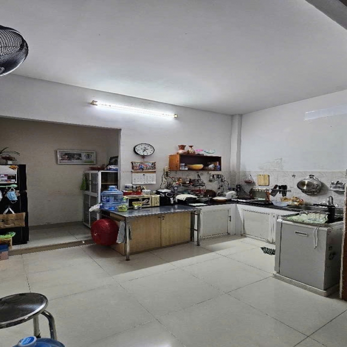 BÁN NHÀ RỘNG TÂN QUÝ, TÂN PHÚ, GÒ DẦU, HXH, RỘNG 6.1m, 3 TẦNG - 4