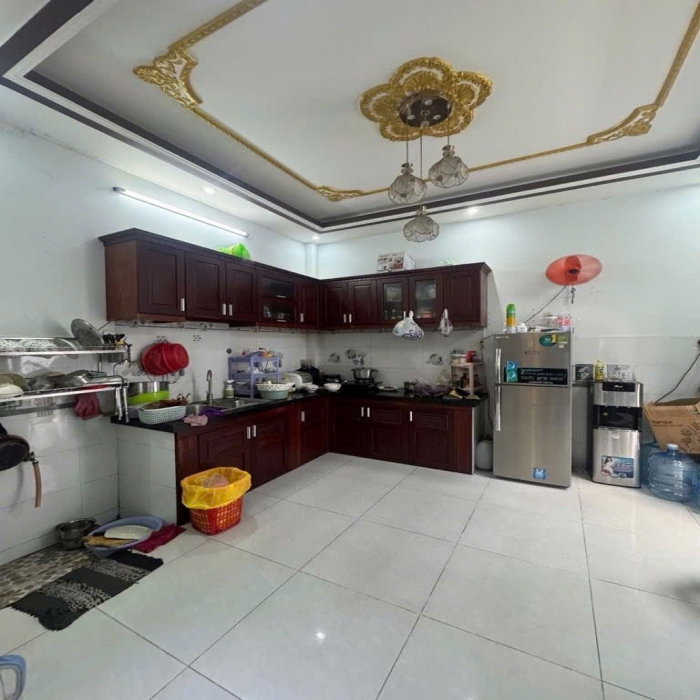 NEW LUXURY HOUSE FOR SALE – NGUYEN SUY ST., 3 STORIES, INDOOR CAR PARKING, 4x12m, ONLY SLIGHTLY OVER 7 BILLION VND - 4