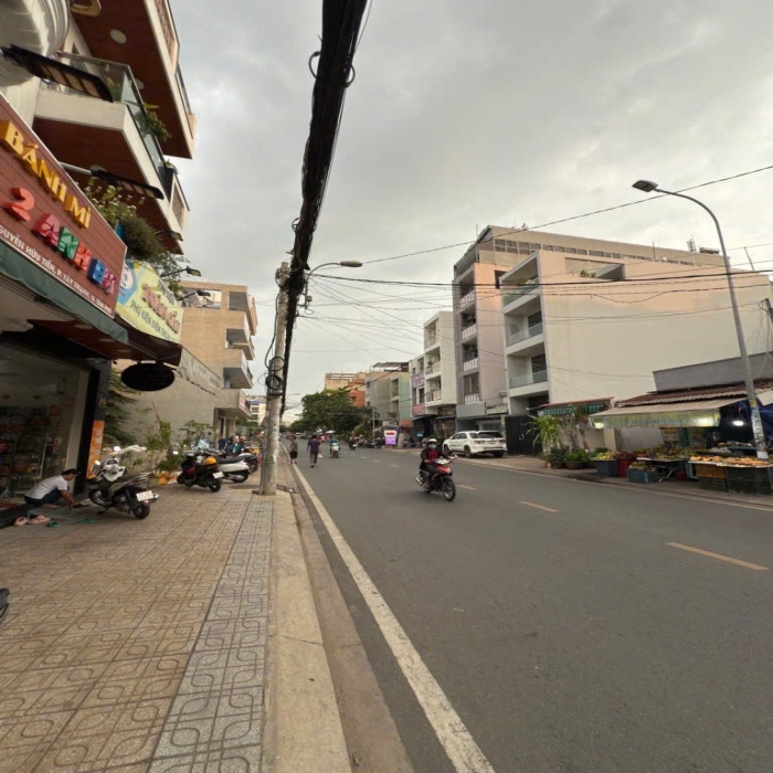 BÁN NHÀ ĐẸP, MẶT TIỀN NGUYỄN HỮU TIẾN, 4x17m, 4 TẦNG, VỈA HÈ 4m - 4