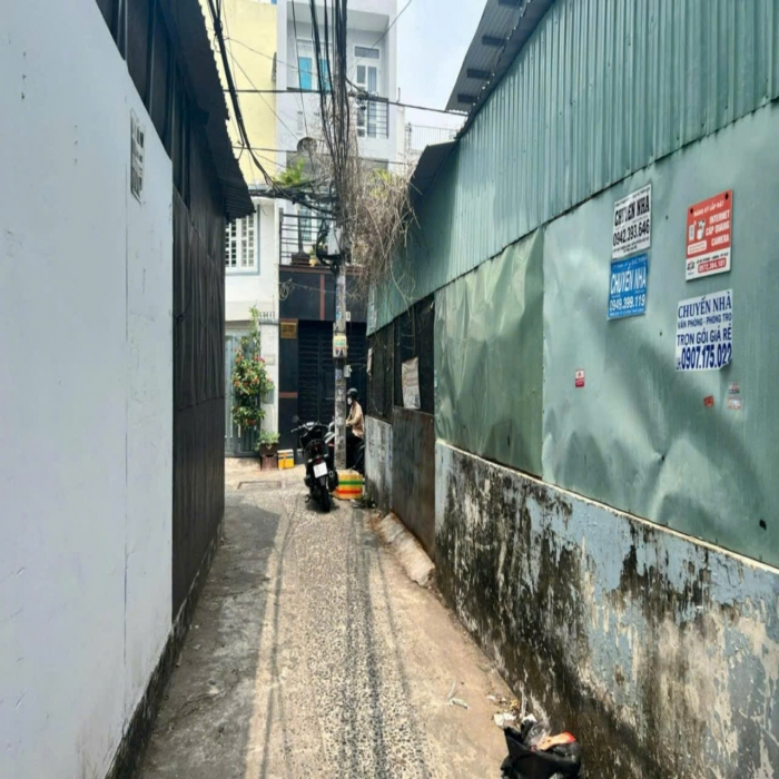 ĐÃ BÁN--- BÁN NHÀ RẺ CẠNH TÂY THẠNH, LÔ GÓC, HẺM XE HƠI THÔNG, 105m2 - 5