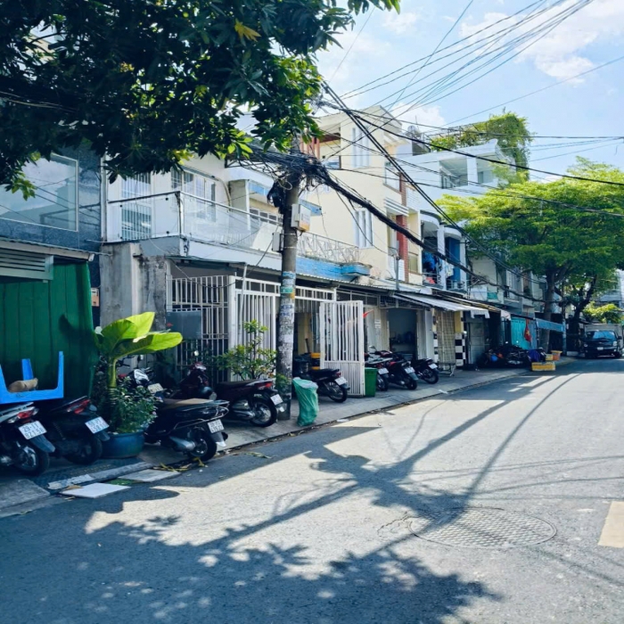 ĐÃ BÁN --- MẶT TIỀN LÊ SAO, KHU BÀN CỜ TÂN PHÚ, 66m2, 2 TẦNG - 4