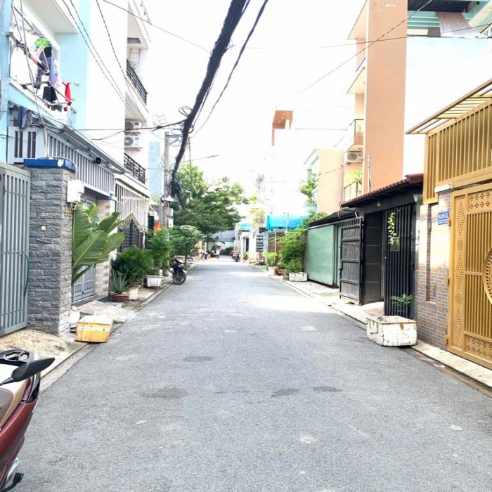 ĐÃ BÁN --- NHÀ MỚI BỜ BAO, HẺM XE TẢI, 83.5m2, 2 MẶT HẺM - 4