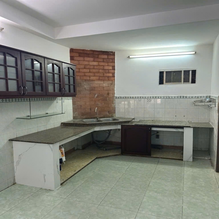 KHU BÀN CỜ, CỰC HIẾM, 4.2x21m, XE HƠI NGỦ NHÀ, 7.98 TỶ NHỈNH XÍU XIU - 4