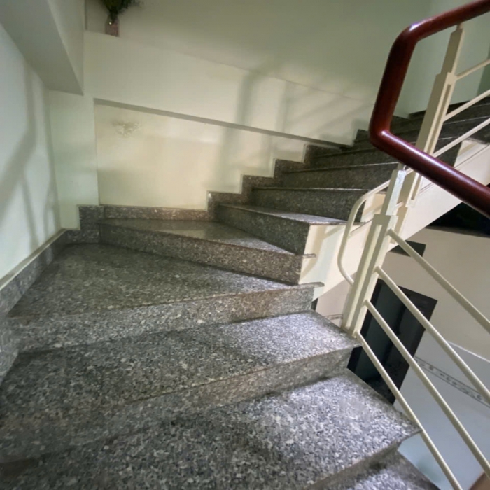 NGUYỄN HỮU TIẾN, 4 TẦNG BTCT, HẺM XE HƠI, 4x17m, 7 TỶ NHỈNH - 5