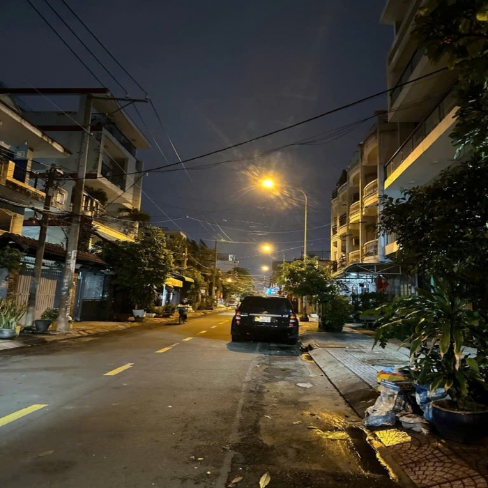 HIẾM BÁN, PHÂN KHU BÀN CỜ, MT LÊ LƯ, 4 TẦNG, 104m2, 12 TỶ NHỈNH XÍU - 5