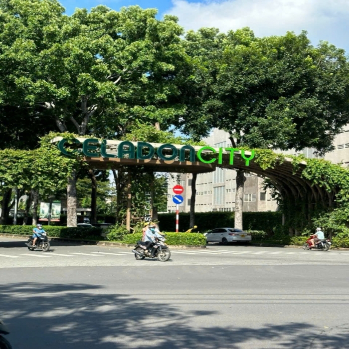 ​​​​​​​BỜ BAO TÂN THẮNG, 30 TRIỆU/THÁNG, 4 CĂN LIỀN KỀ, HẺM XE HƠI THÔNG, 130m2, 8 TỶ NHỈNH - 4