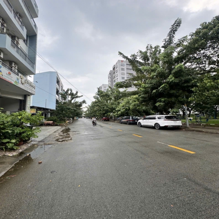 MẶT TIỀN ĐƯỜNG DC13, 2 TẦNG BTCT, 4x13m - 6