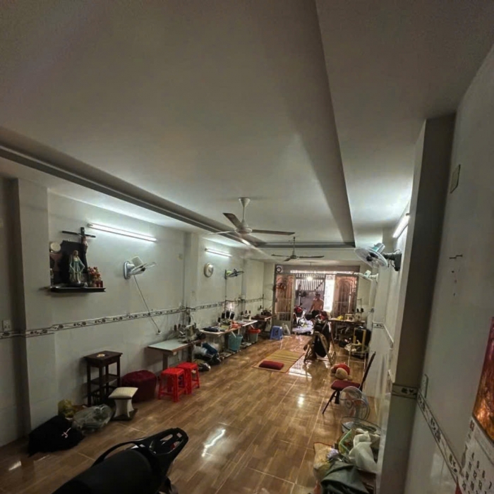 HÀNG XÓM CAO TẦNG, VƯỜN LÀI, HIẾM NHÀ BÁN, XE TẢI THÔNG, ĐƯỜNG SẠCH SẼ - 5