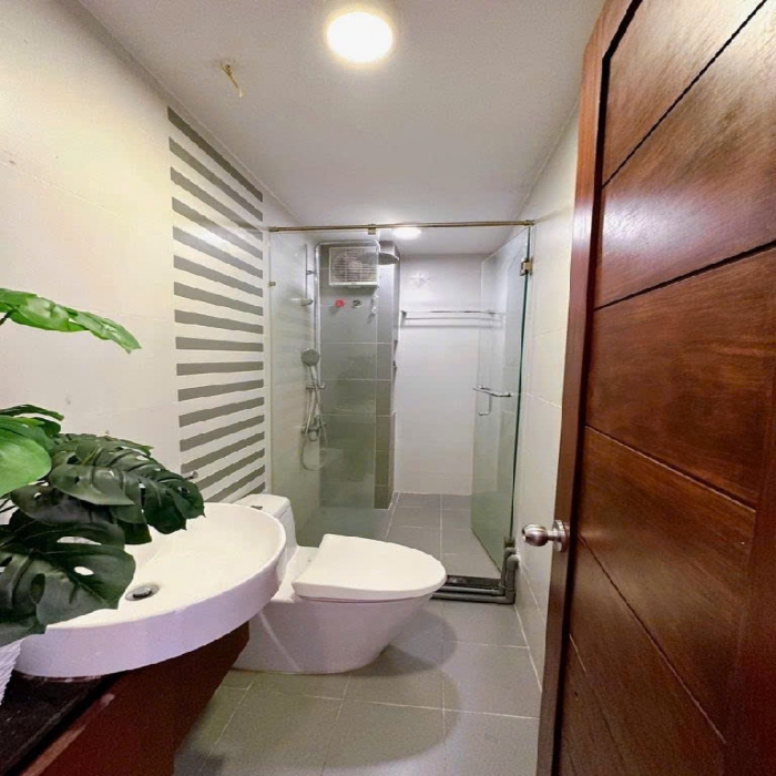 BÁN NHÀ ĐƯỜNG T, TÂN PHÚ, 78m2, 4 LẦU, XE HƠI ĐẬU CỔNG, 7 TỶ NHỈNH - 7