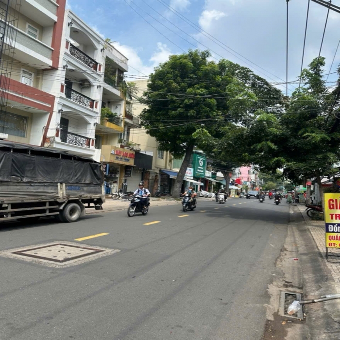 ĐANG KINH DOANH ẨM THỰC TẤP NẬP, MẶT TIỀN + VỈA HÈ RỘNG THOÁNG, CẠNH TÂN HƯƠNG, NGAY TÂN QUÝ - 7