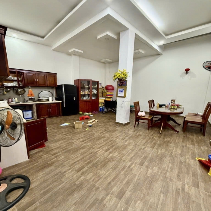 9-8.9 TỶ, 5x18m, BÁN NHÀ SƠN KỲ, TÂN PHÚ, NỞ HẬU ĐẸP, 3 TẦNG, HẺM ÔTÔ - 9